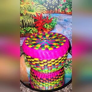 NWOT HANDWOVEN SMALL BASKET WITH COVER